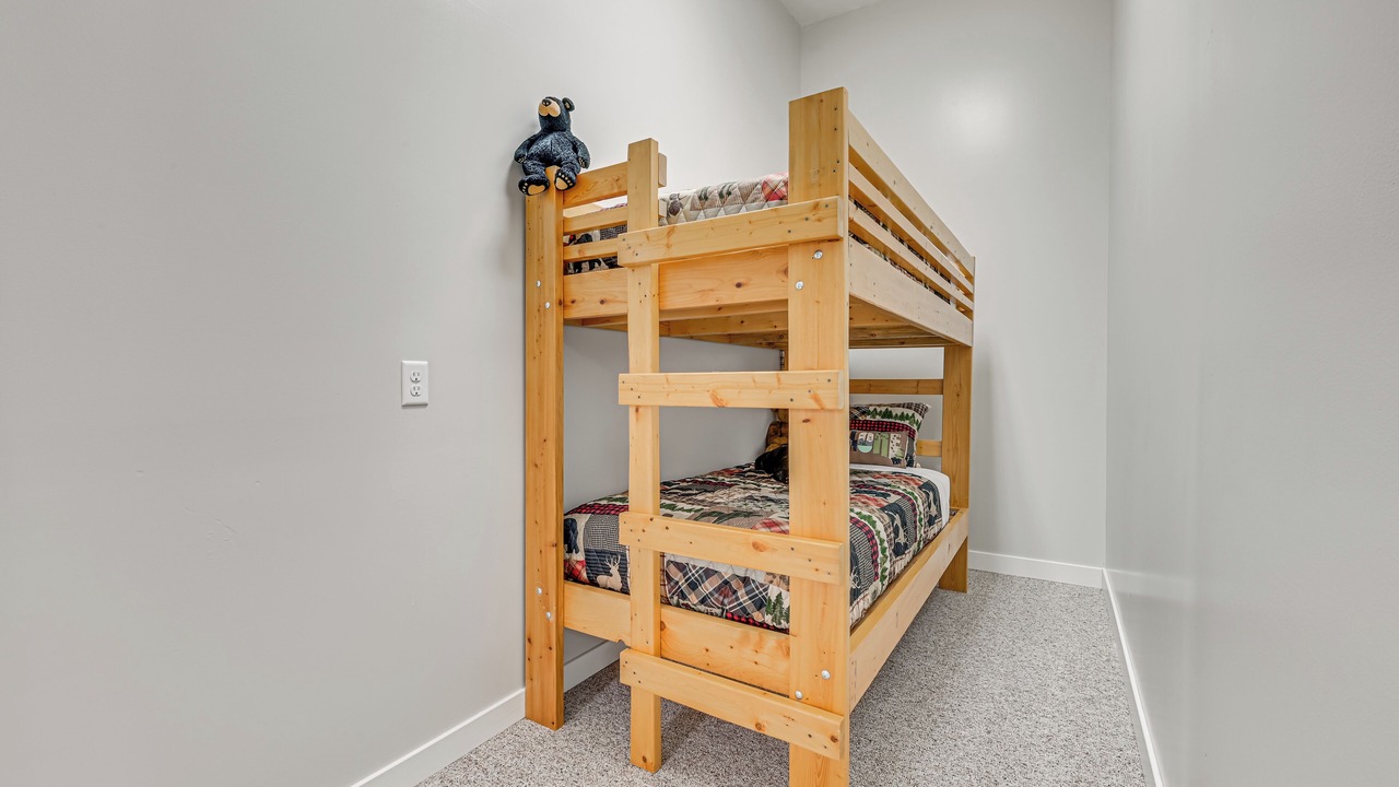 Photo of Bedroom in Ellston