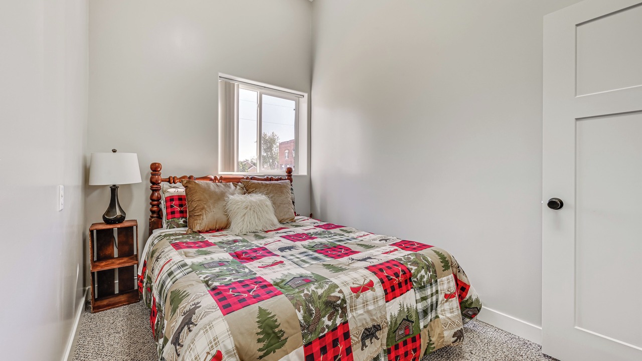 Photo of Bedroom in Ellston