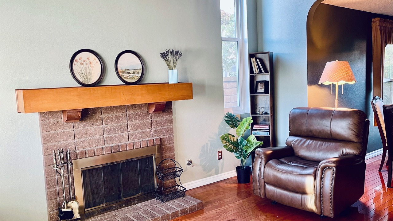 Photo of Livingroom in Chino