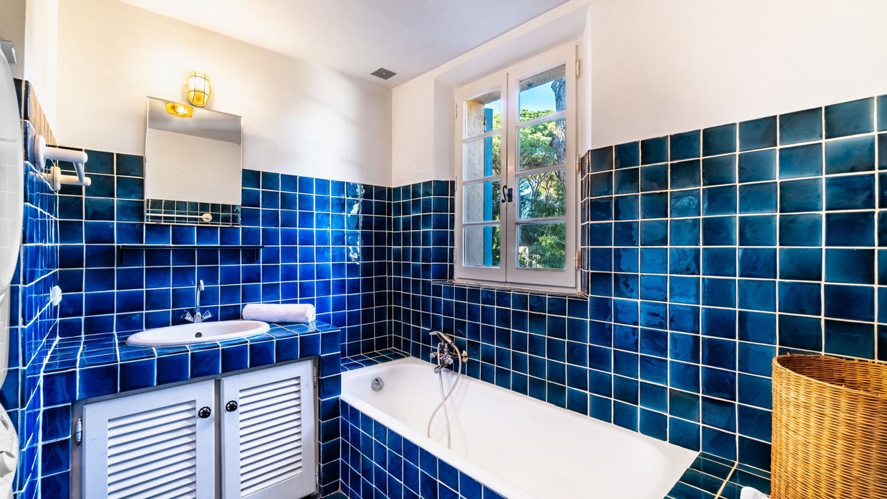 Photo of Bathroom in Gassin