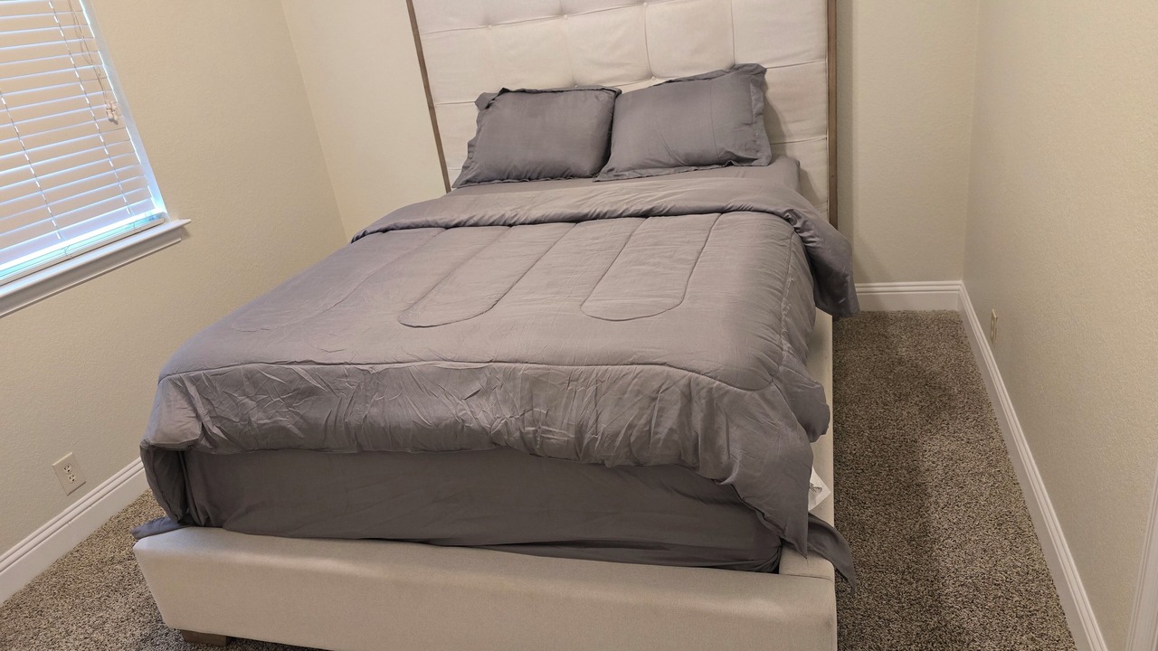 Photo of Bedroom in South Arlington