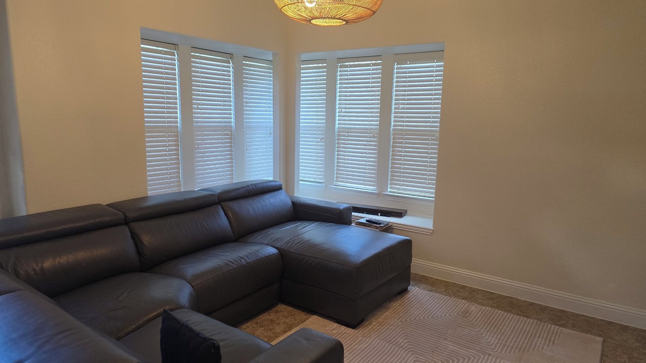 Photo of Livingroom in South Arlington