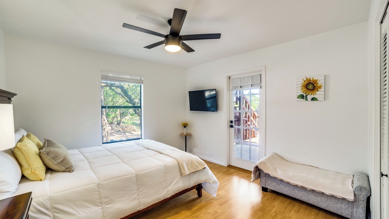 Photo of Bedroom in Cross Mountain