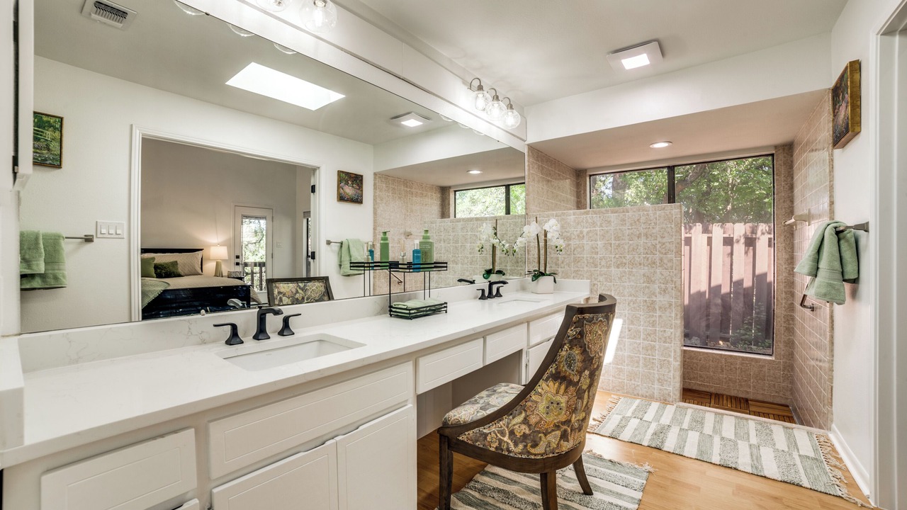 Photo of Bathroom in Cross Mountain