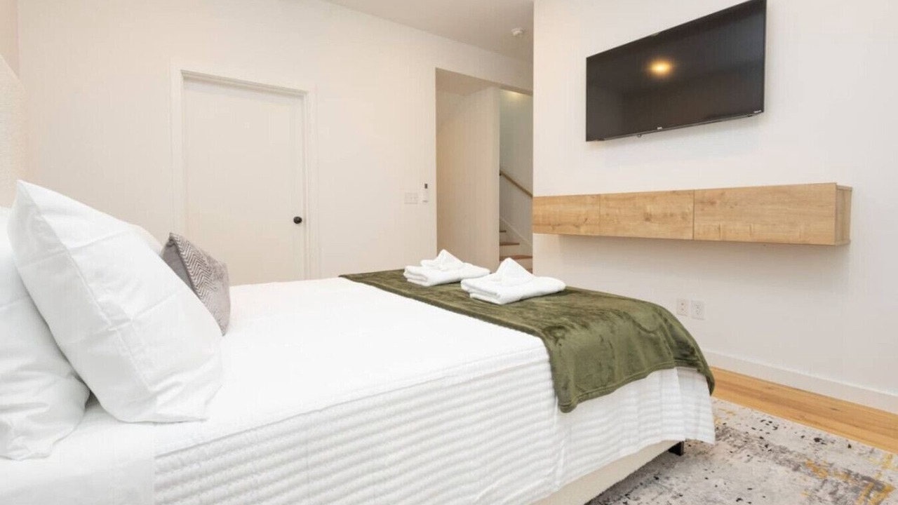 Photo of Bedroom in Knoxville