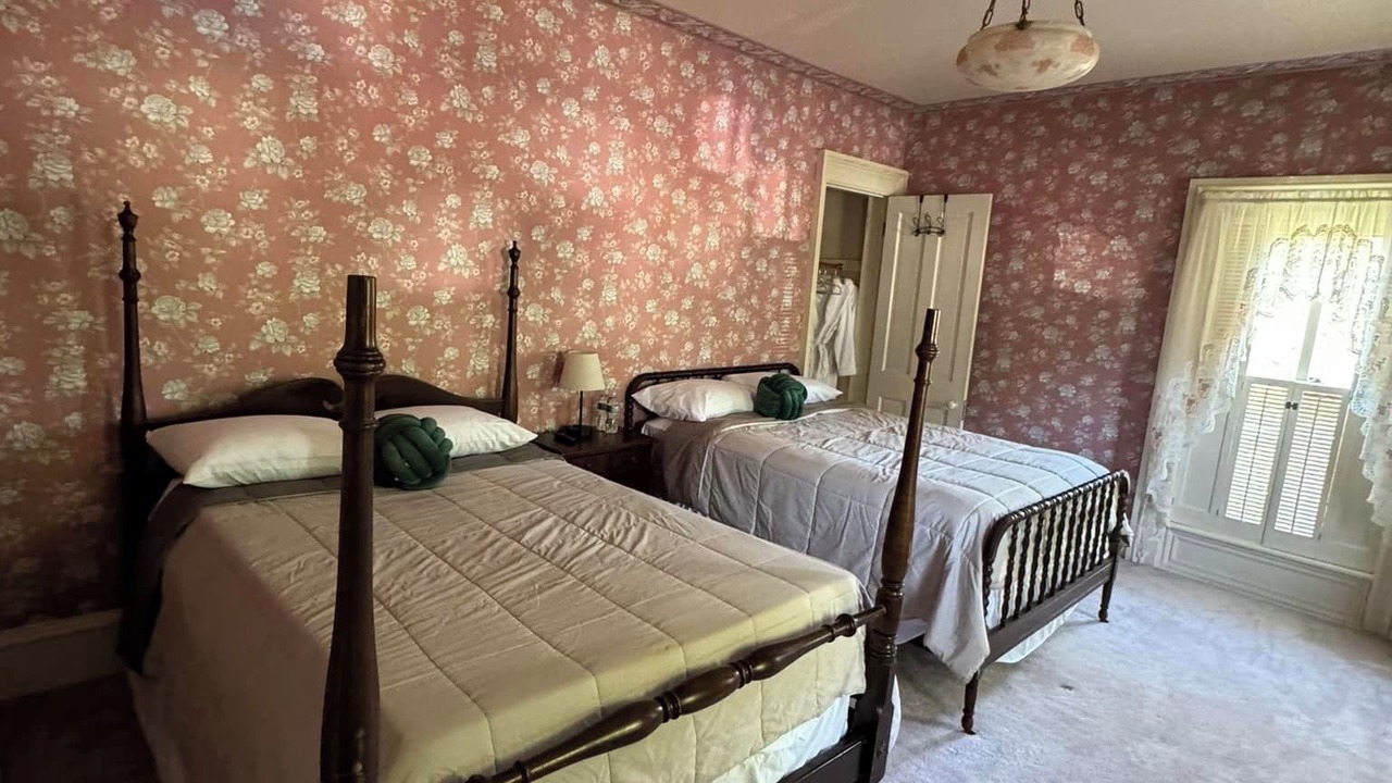 Photo of Bedroom in Monroe