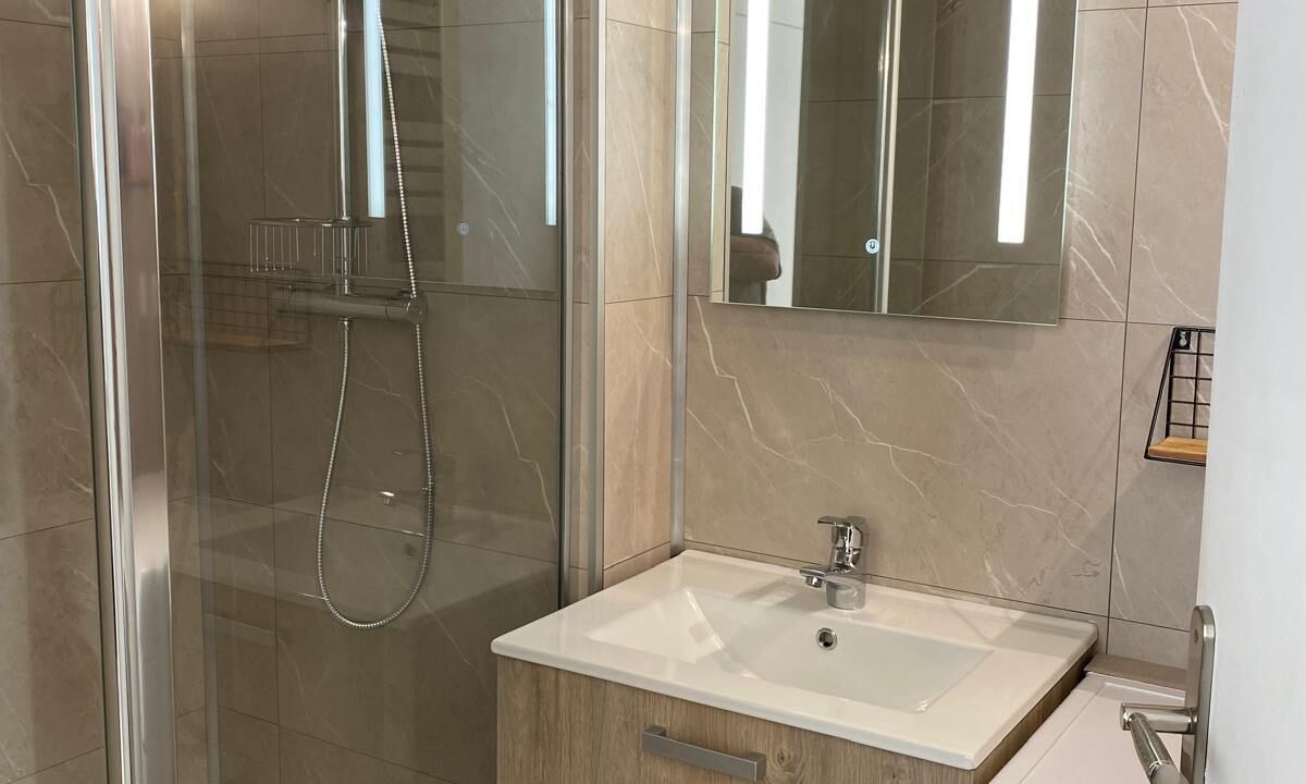 Photo of Bathroom in Saint-Gilles-Croix-de-Vie