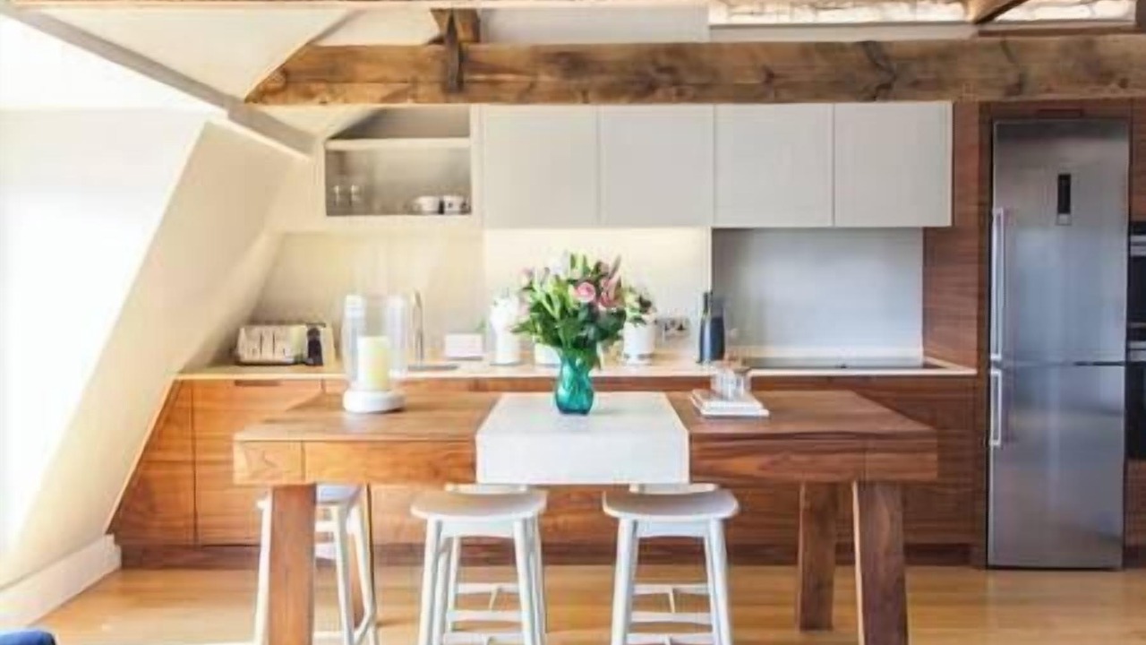 Photo of Others in Upper Town