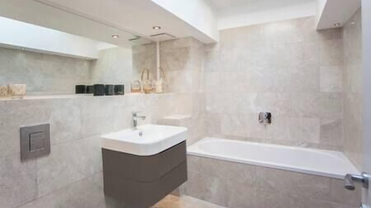 Photo of Others in Upper Town