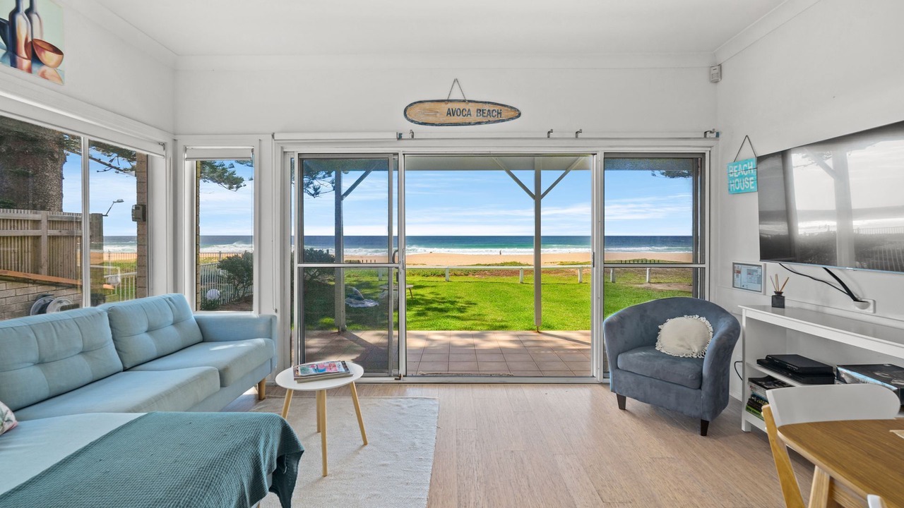 Photo of Livingroom in Avoca Beach
