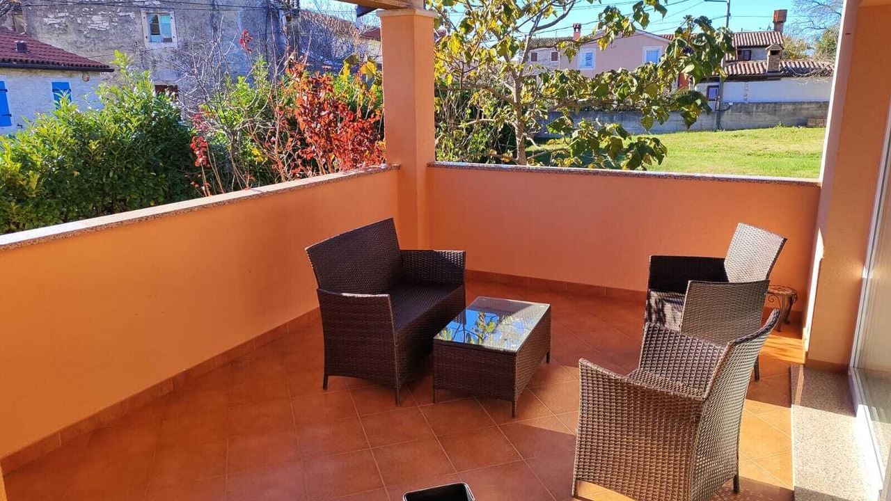 Photo of Patio Balcony in Momjan