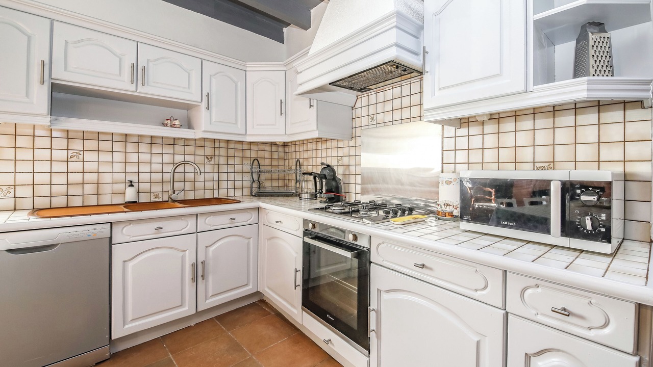 Photo of Kitchen in Villeneuve-sur-Vere