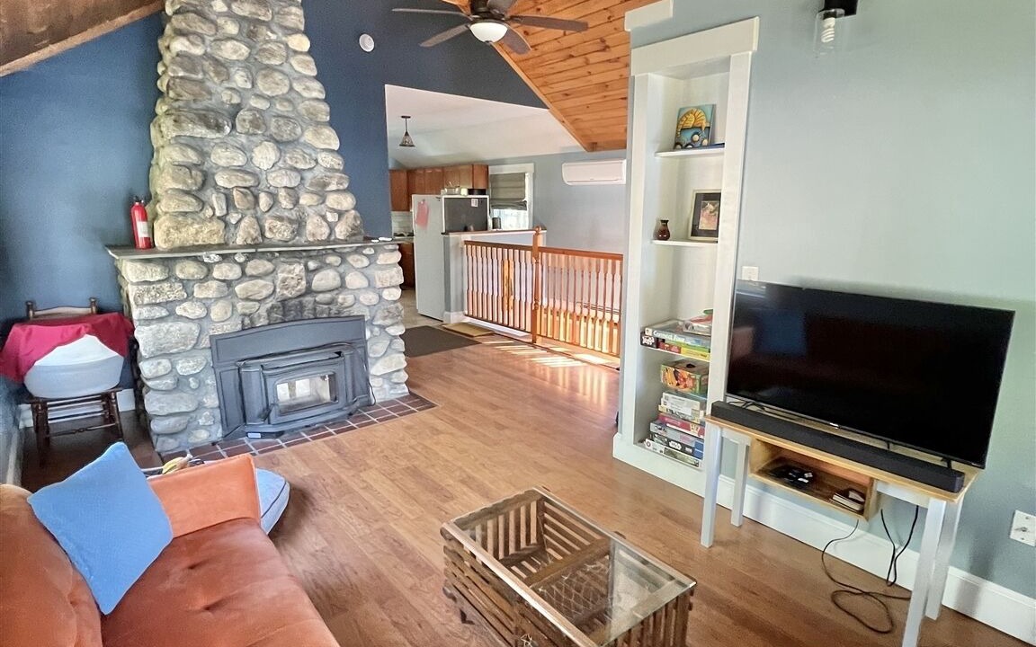 Photo of Livingroom in Windham