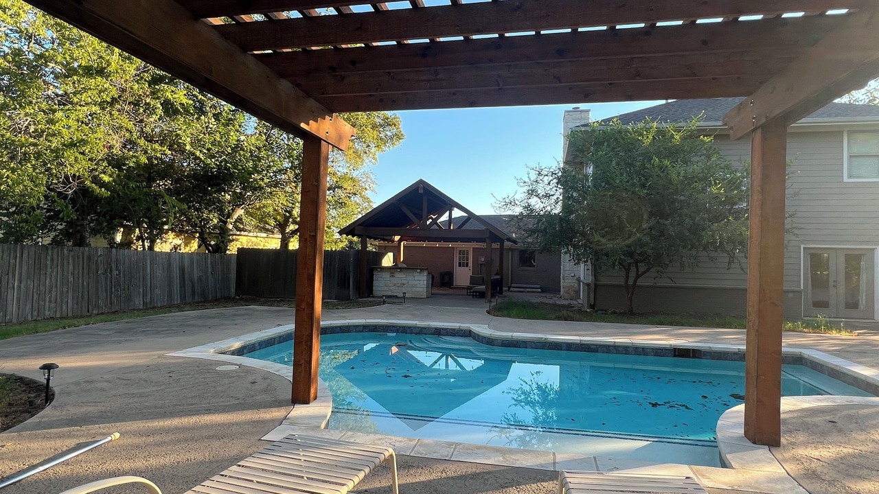 Photo of Outdoor in College Hills Estates
