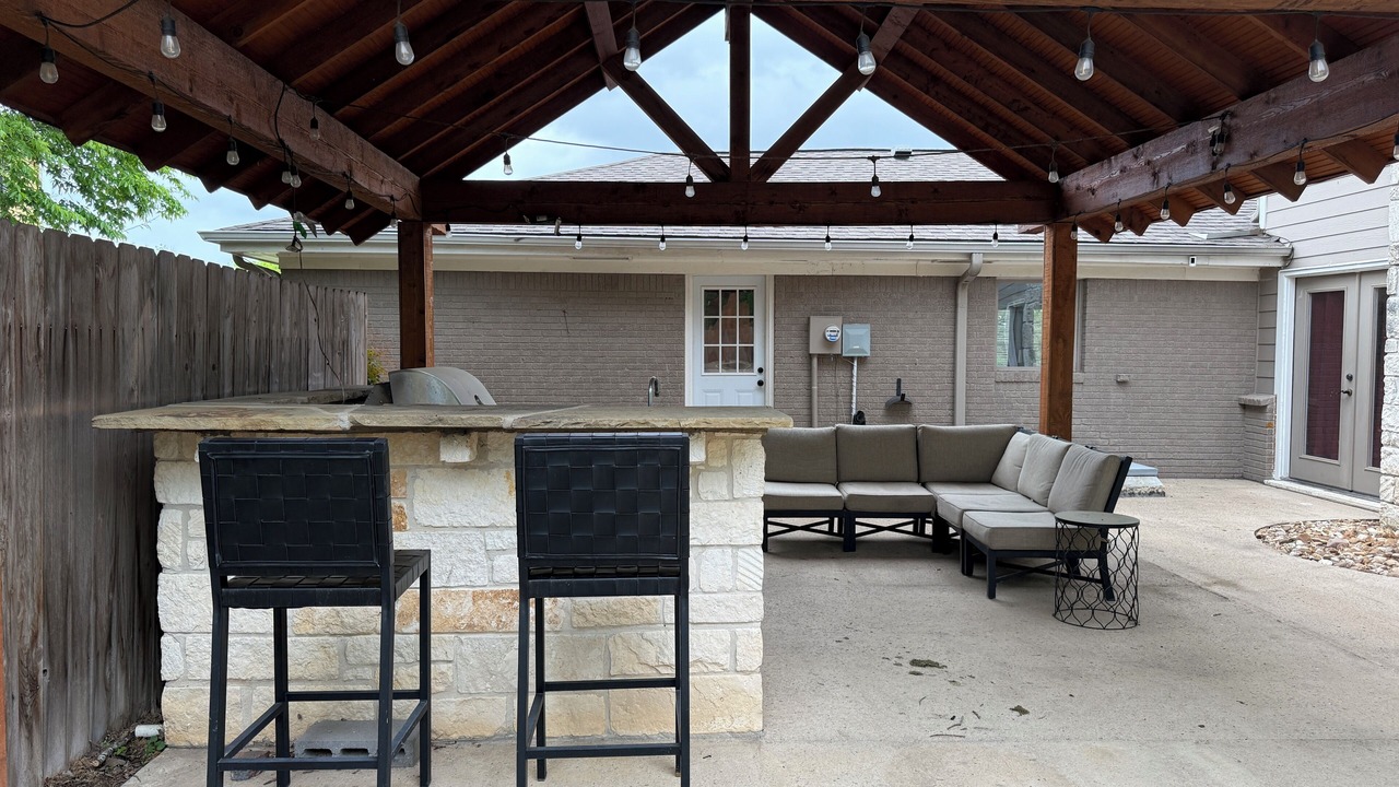 Photo of Patio Balcony in College Hills Estates