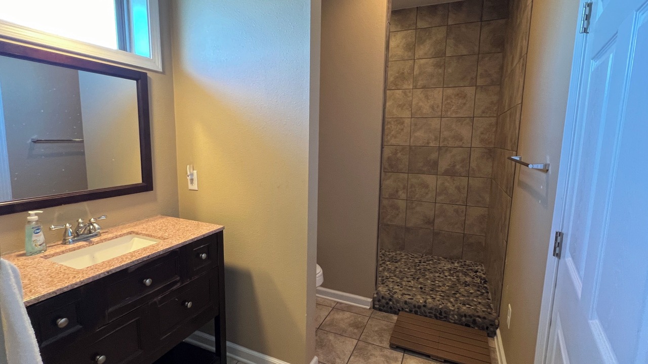 Photo of Bathroom in College Hills Estates