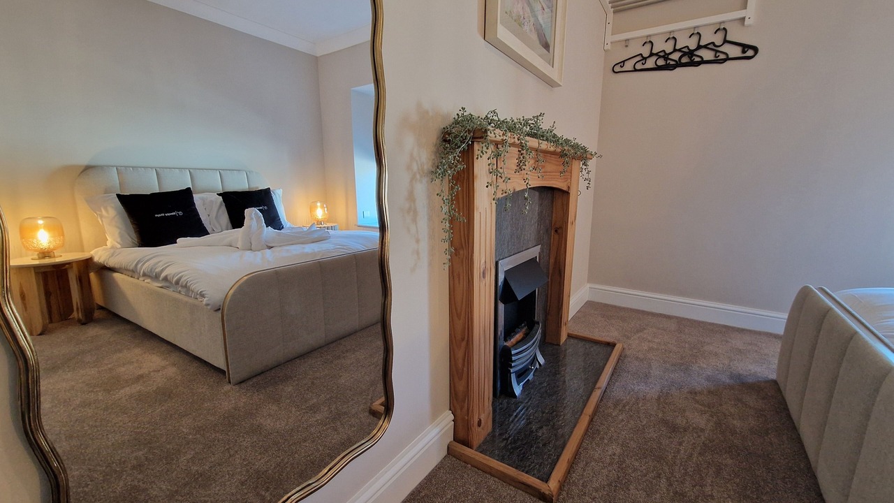 Photo of Bedroom in Merthyr Tydfil