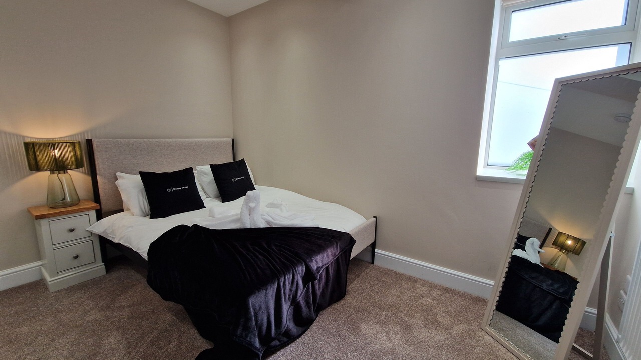 Photo of Bedroom in Merthyr Tydfil