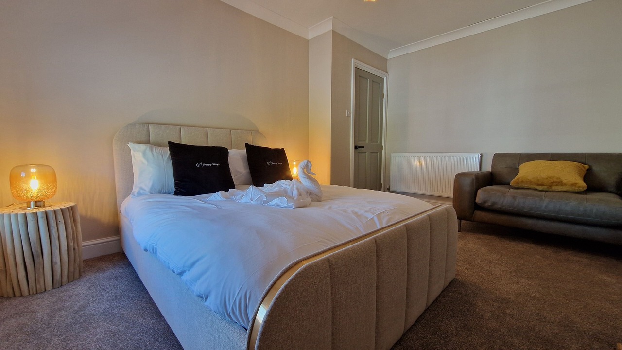 Photo of Bedroom in Merthyr Tydfil