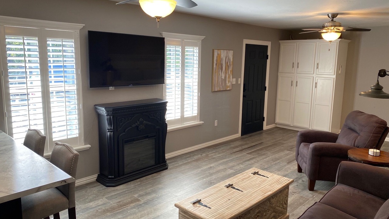 Photo of Livingroom in Kingston