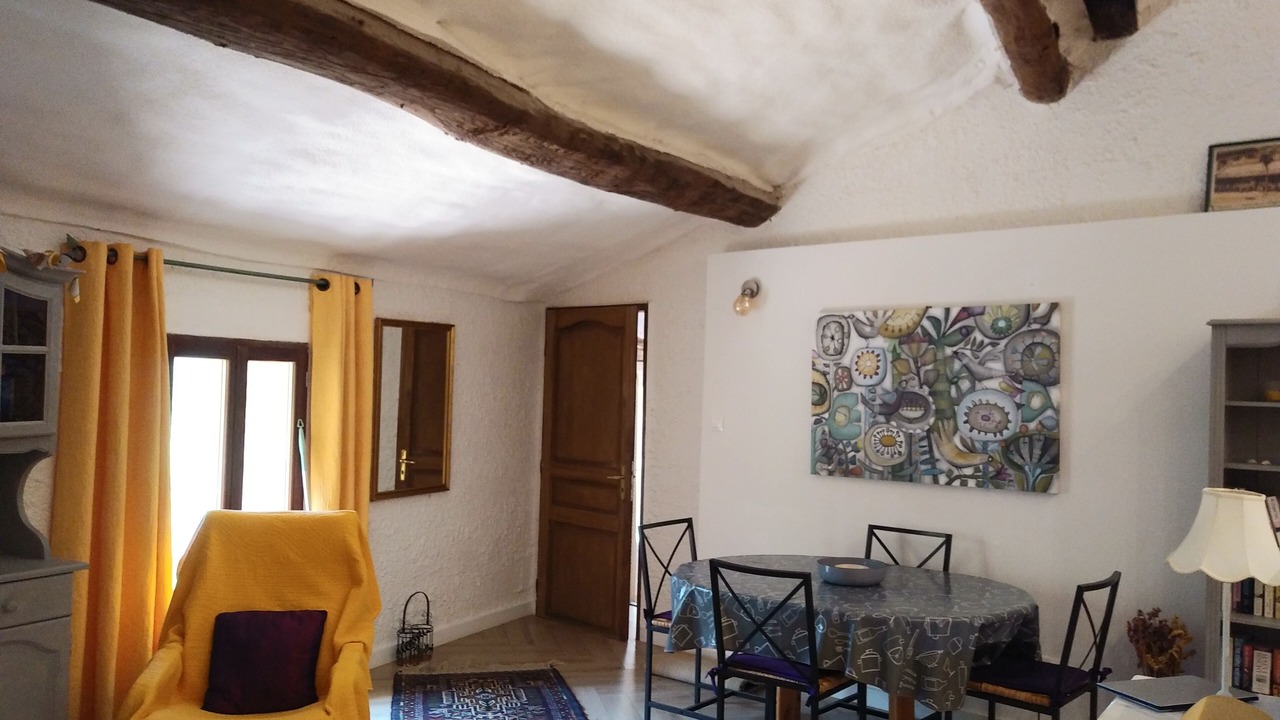 Photo of Livingroom in Reynes