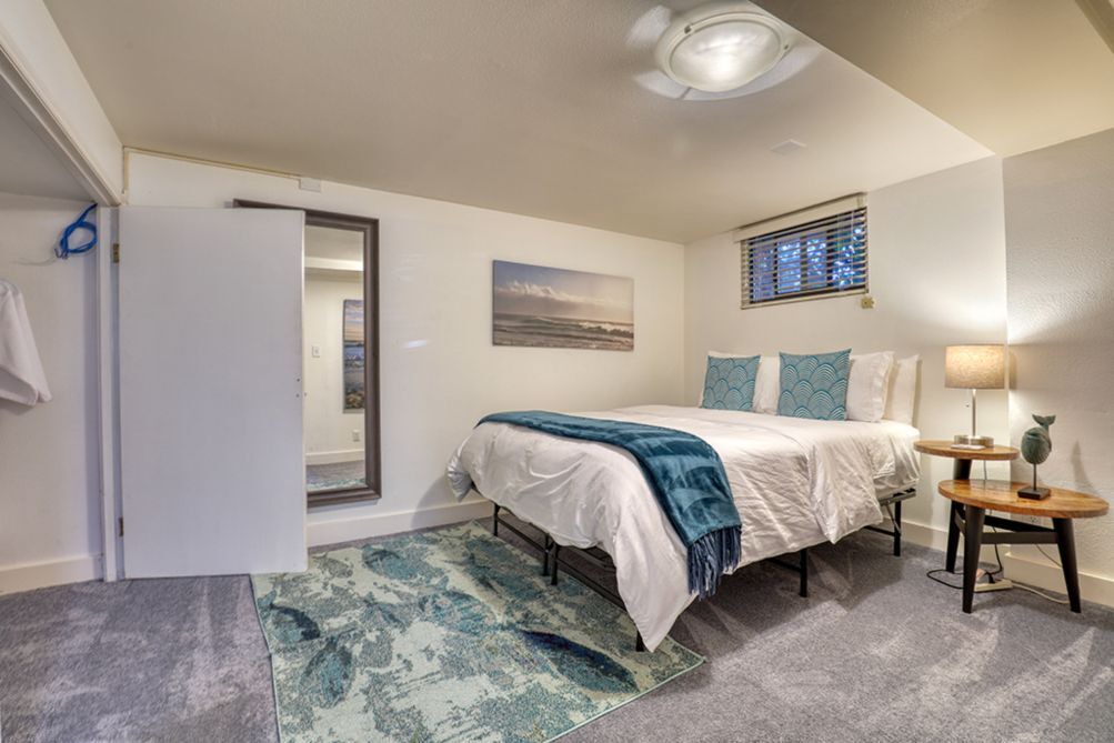 Photo of Others in Queen Anne