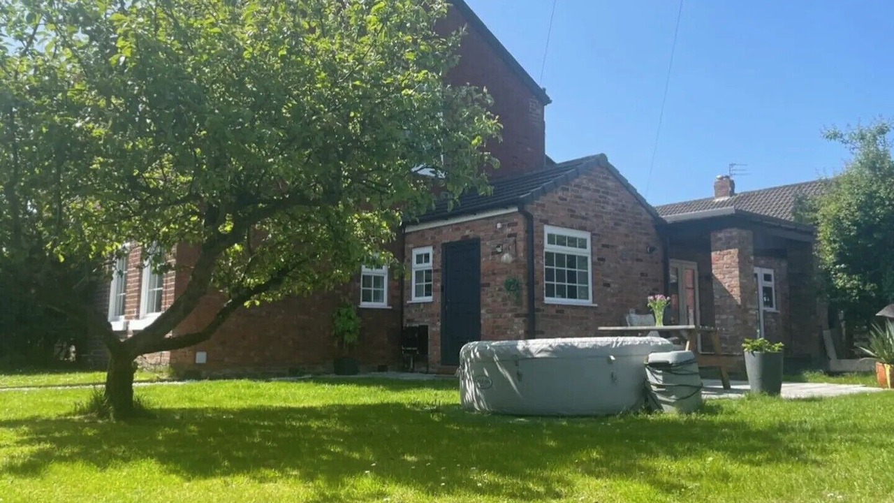 Photo of Outdoor in Bramhall