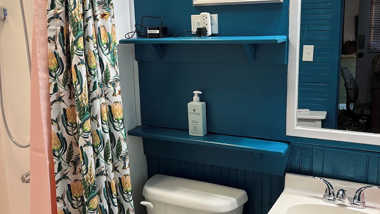 Photo of Bathroom in Bisbee