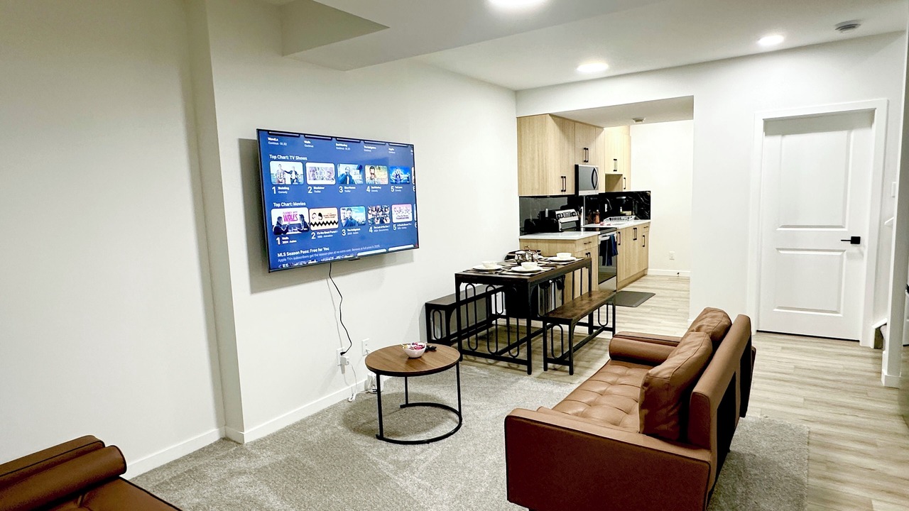 Photo of Livingroom in Airdrie