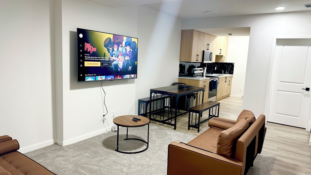 Photo of Livingroom in Airdrie