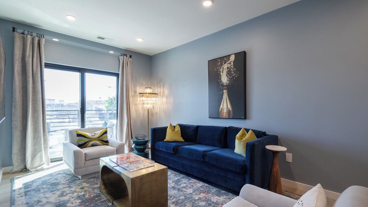 Photo of Livingroom in Eighth Avenue