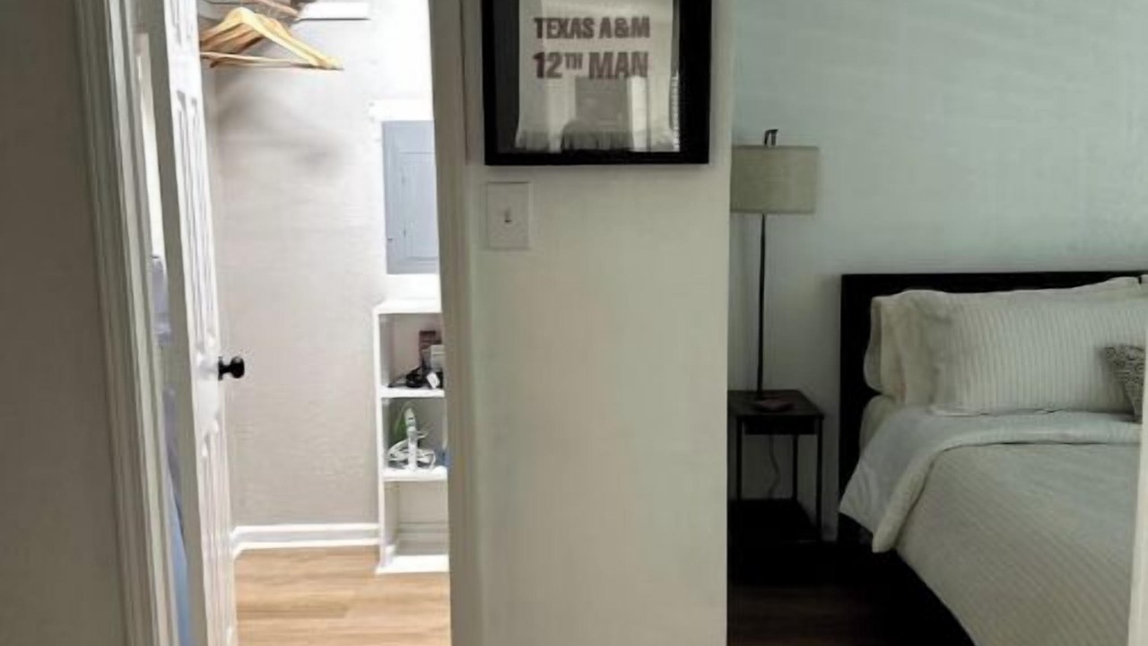 Photo of Bedroom in Woodway Village