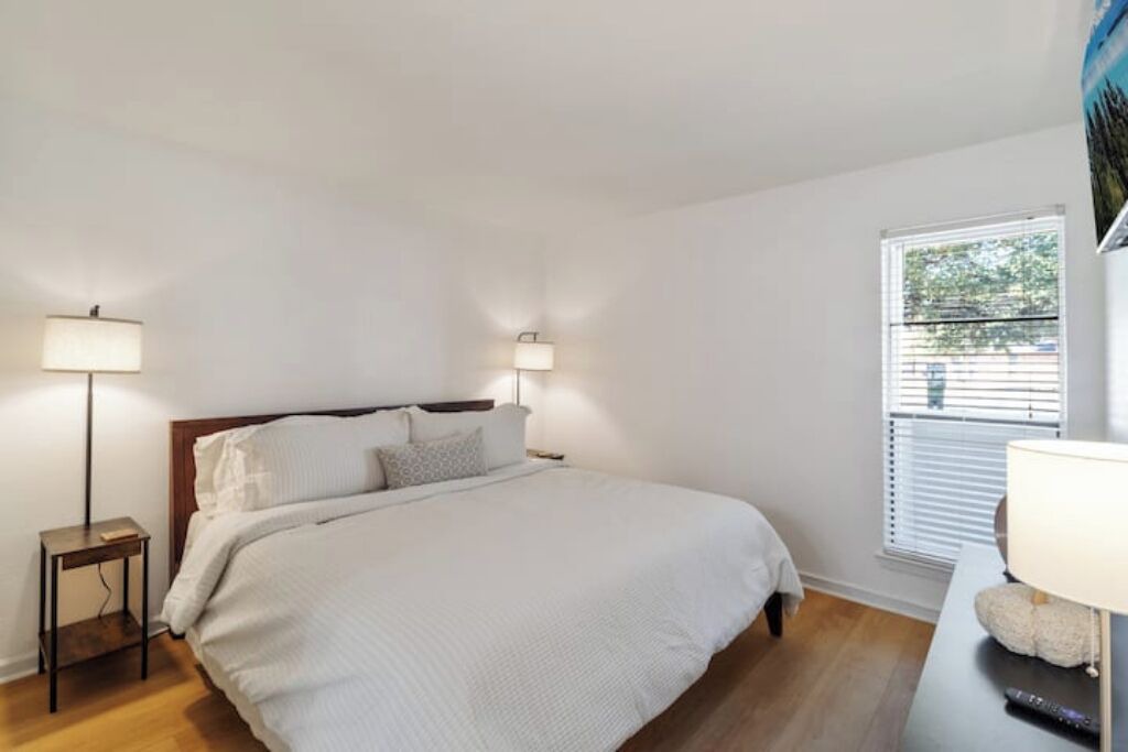 Photo of Bedroom in Woodway Village