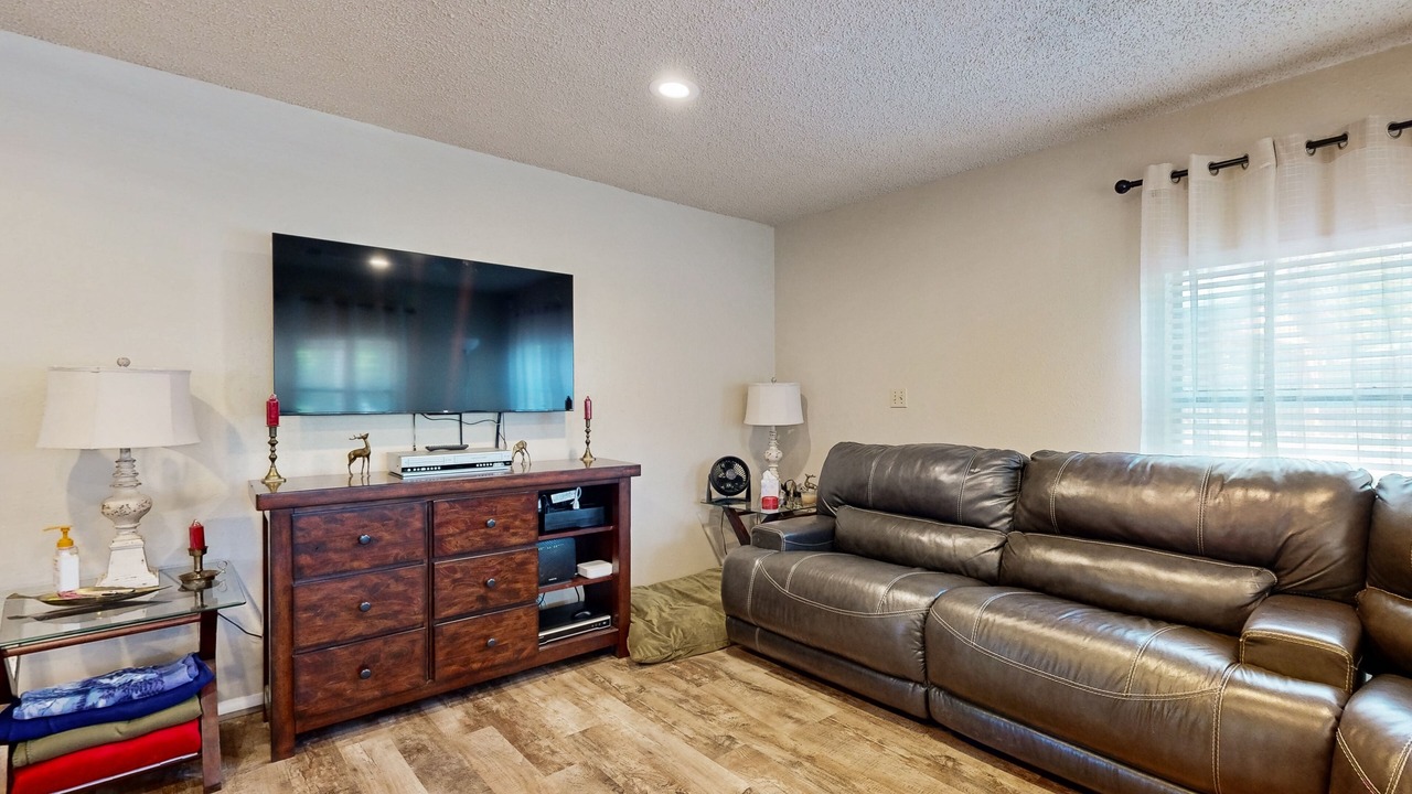 Photo of Livingroom in Longtown