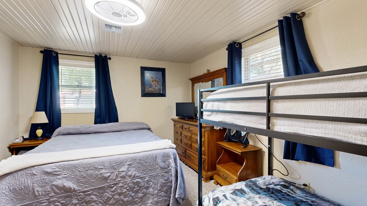 Photo of Bedroom in Longtown