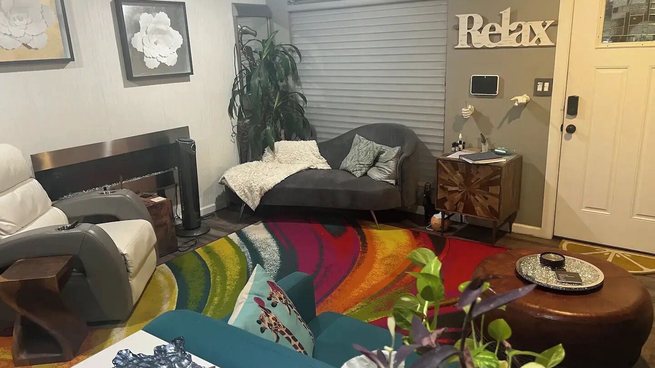 Photo of Livingroom in Handley