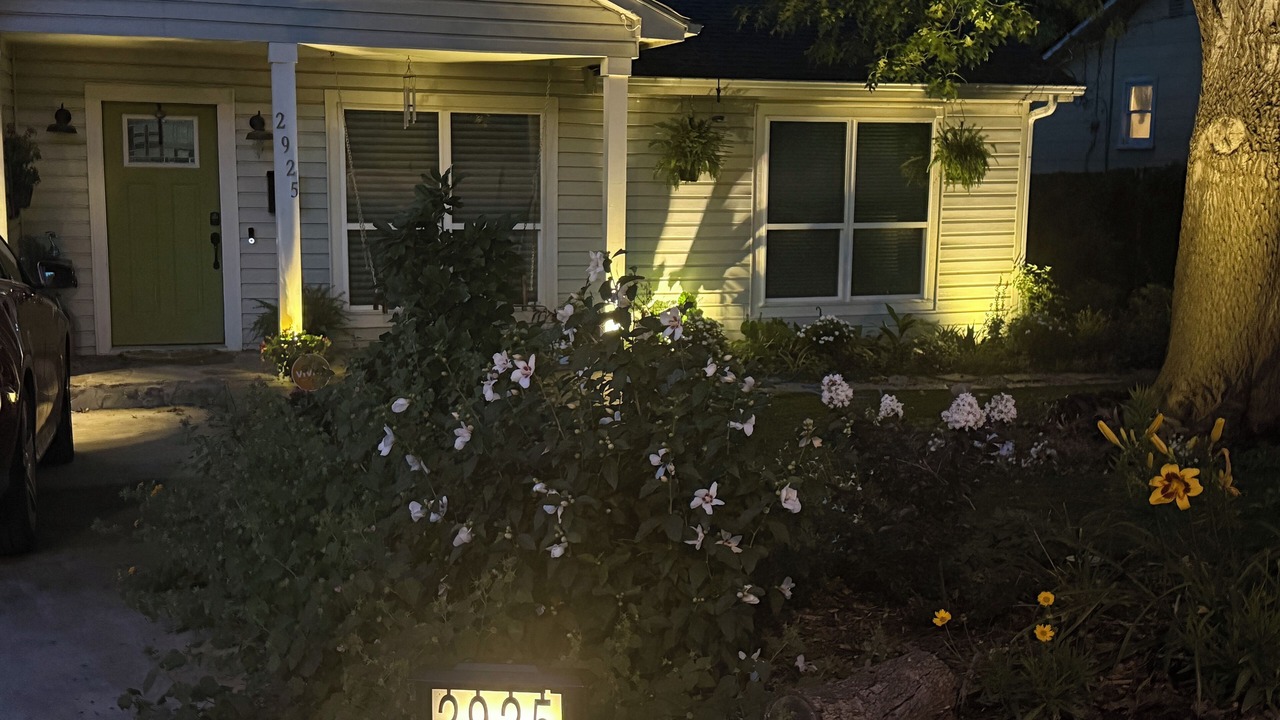 Photo of Outdoor in Handley