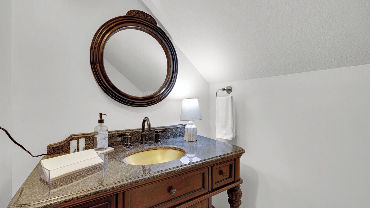 Photo of Bathroom in Mentone