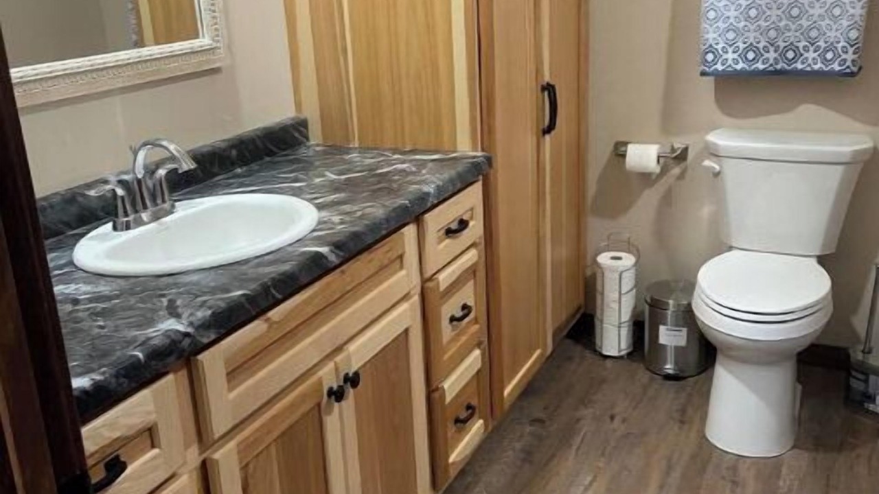 Photo of Bathroom in Crystal Falls