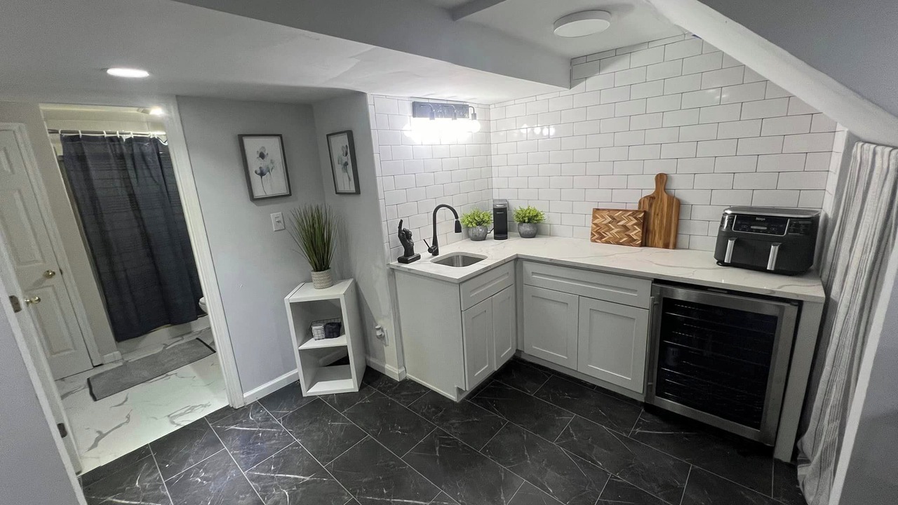 Photo of Kitchen in Lindenwood Park