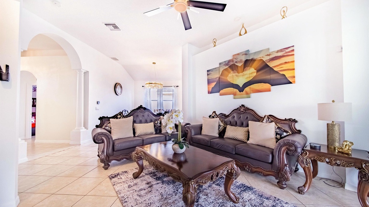 Photo of Livingroom in Haines City