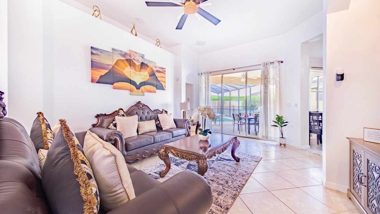 Photo of Livingroom in Haines City
