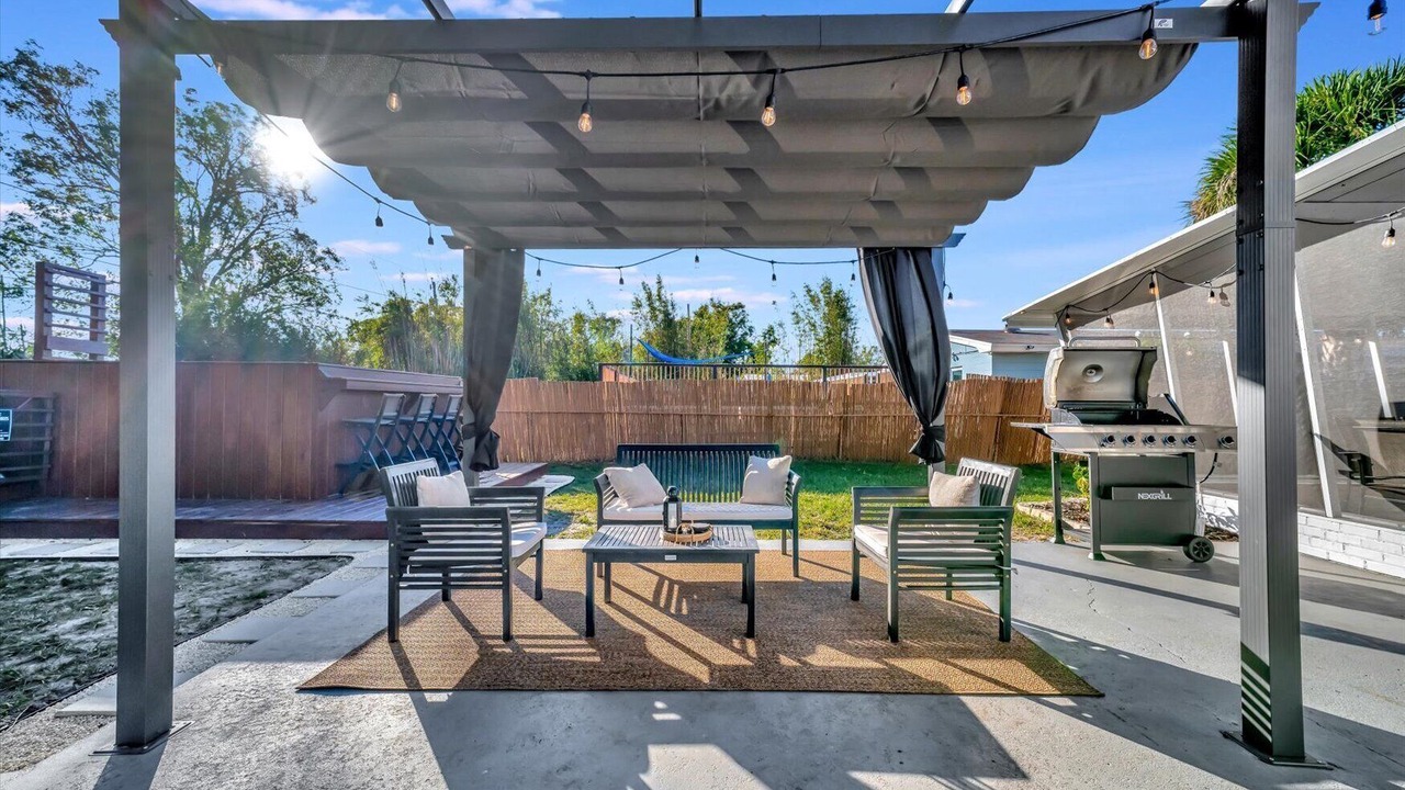 Photo of Patio Balcony in Sun Bay South
