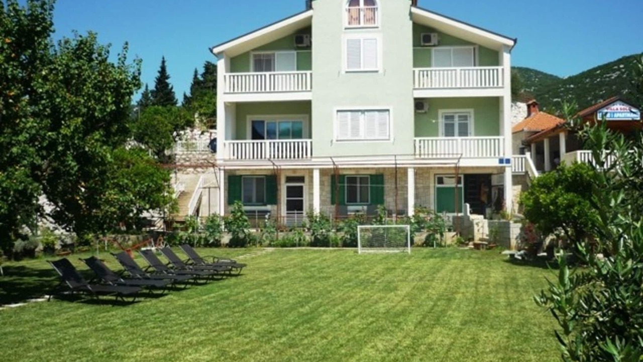 Photo of Outdoor in Peracko Blato