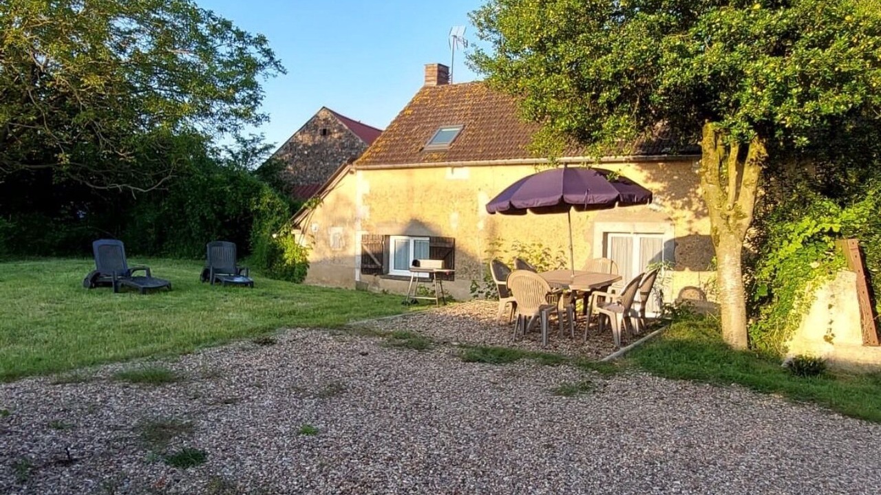 Photo of Patio Balcony in Moutiers-en-Puisaye
