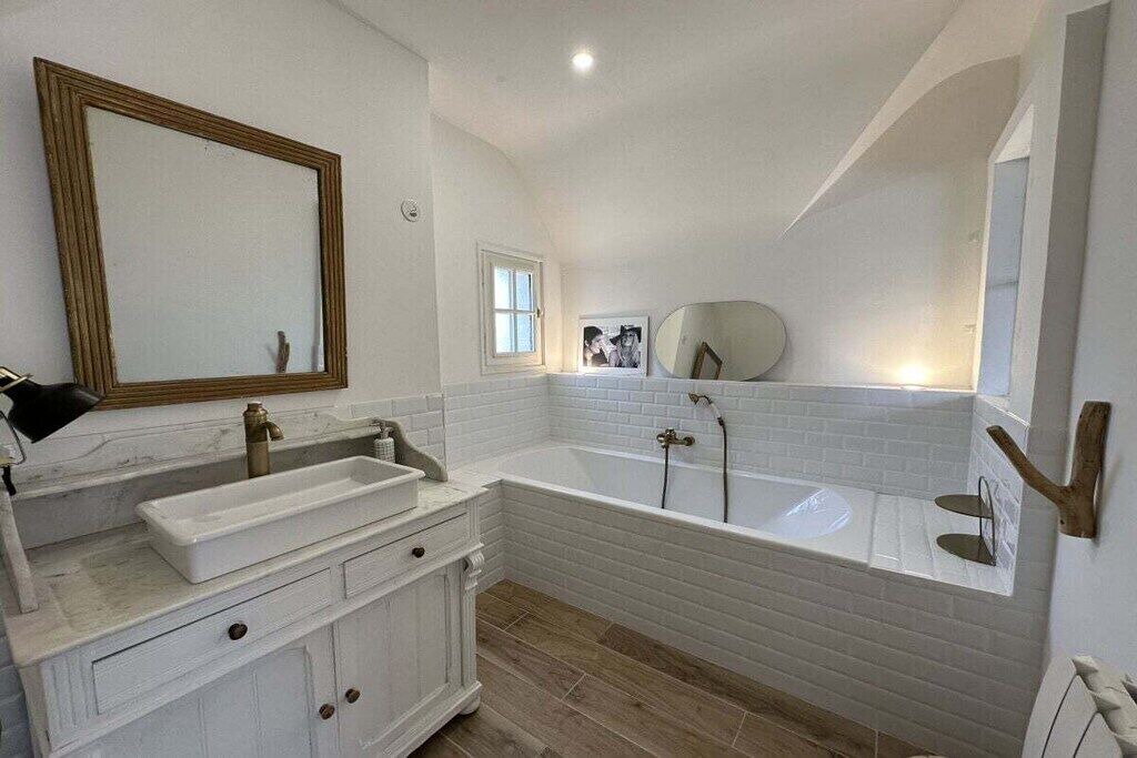 Photo of Bathroom in Plogoff