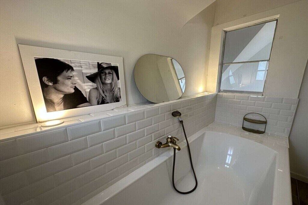 Photo of Bathroom in Plogoff