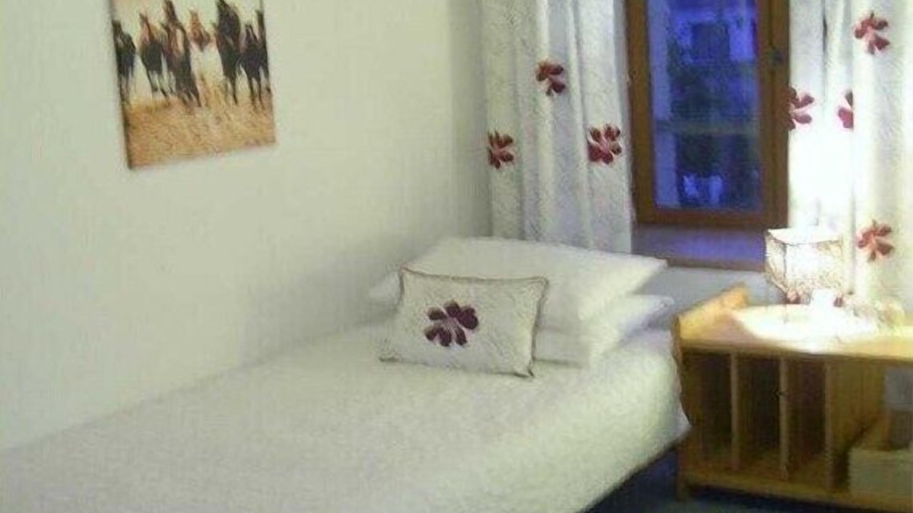 Photo of Bedroom in Cavigny