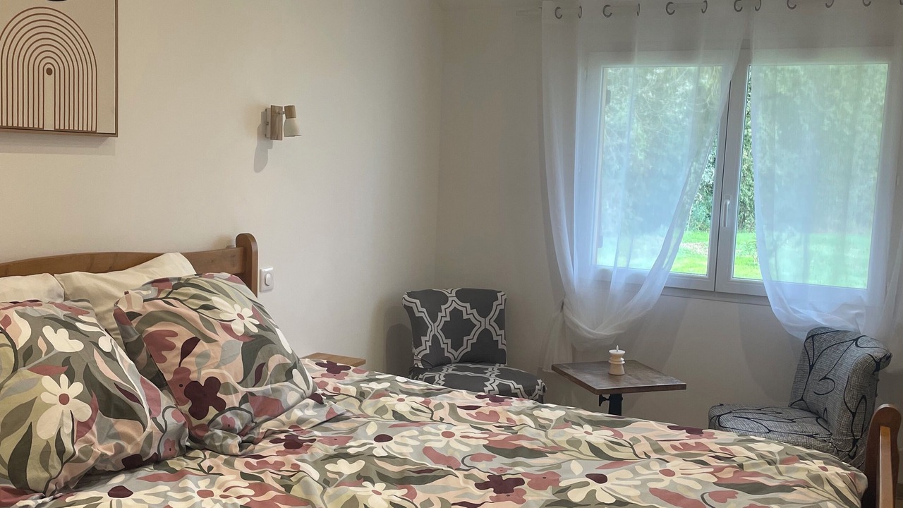 Photo of Bedroom in Pechbonnieu