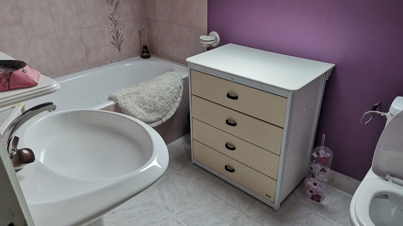 Photo of Bathroom in Jullouville